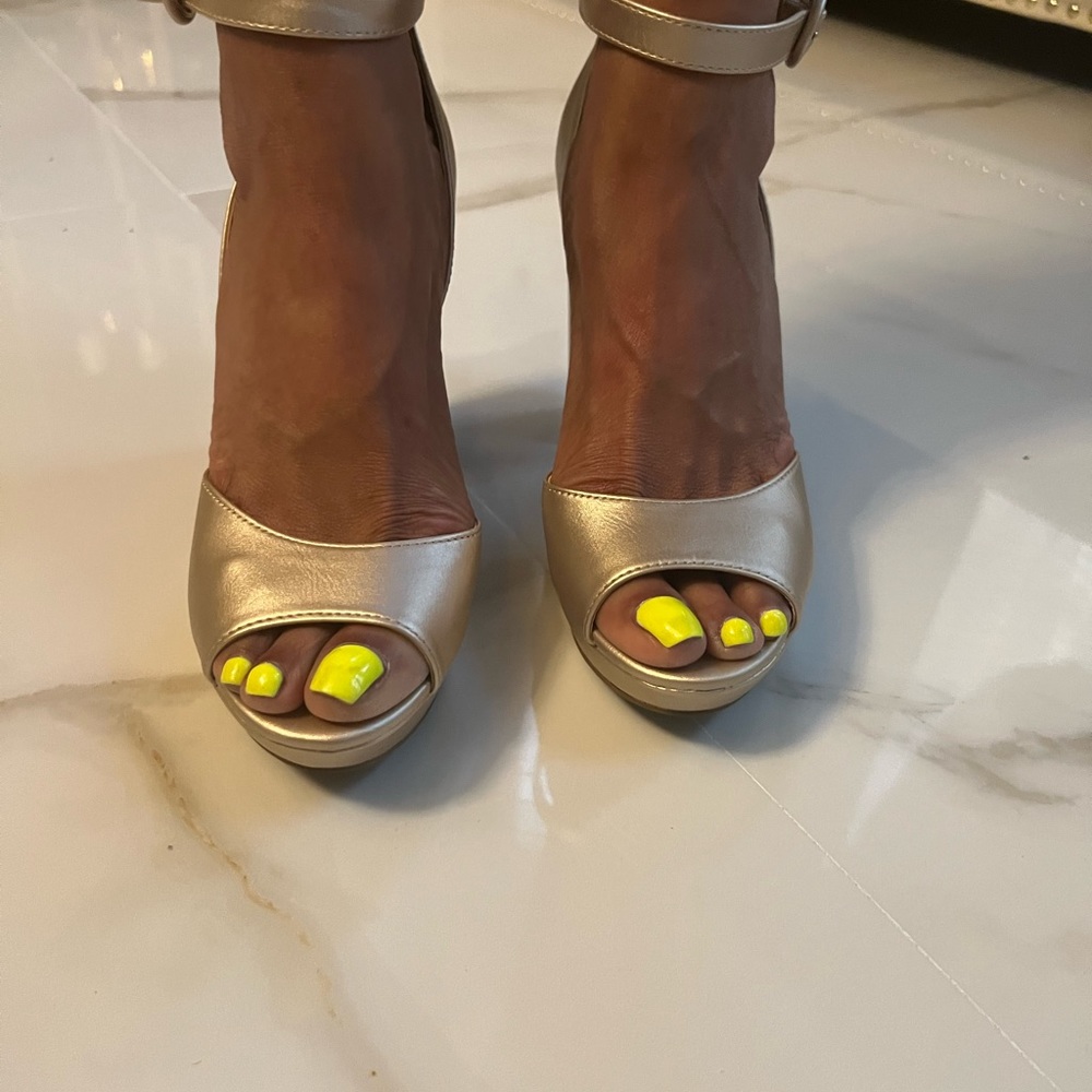 Platform heels - Picture 2 of 8